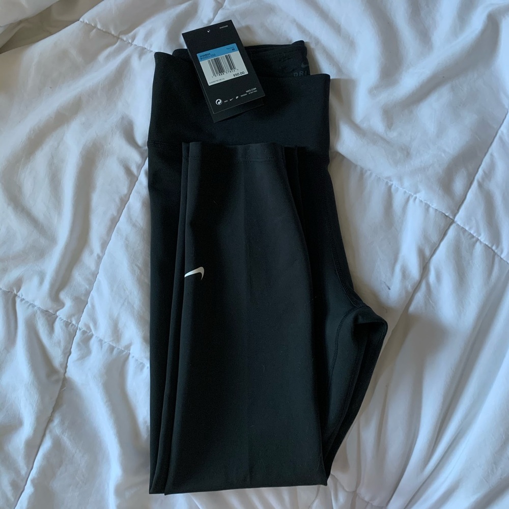 NWT black nike dri-fit leggings